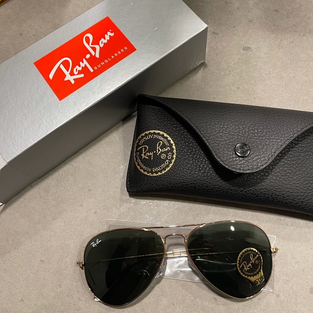 Ray-Ban Aviator 58mm NEW
